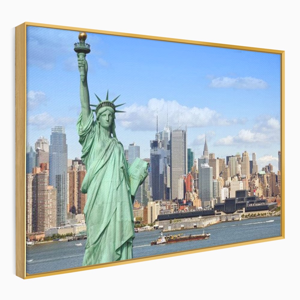 Tablou canvas cu statuia libertatii si orizontul manhattan, in rama de aluminiu auriu