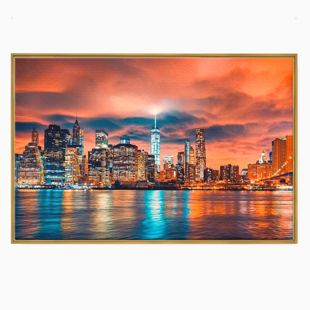 Tablou canvas cu tablou canvas cu peisaj urban nocturn, in rama de aluminiu auriu