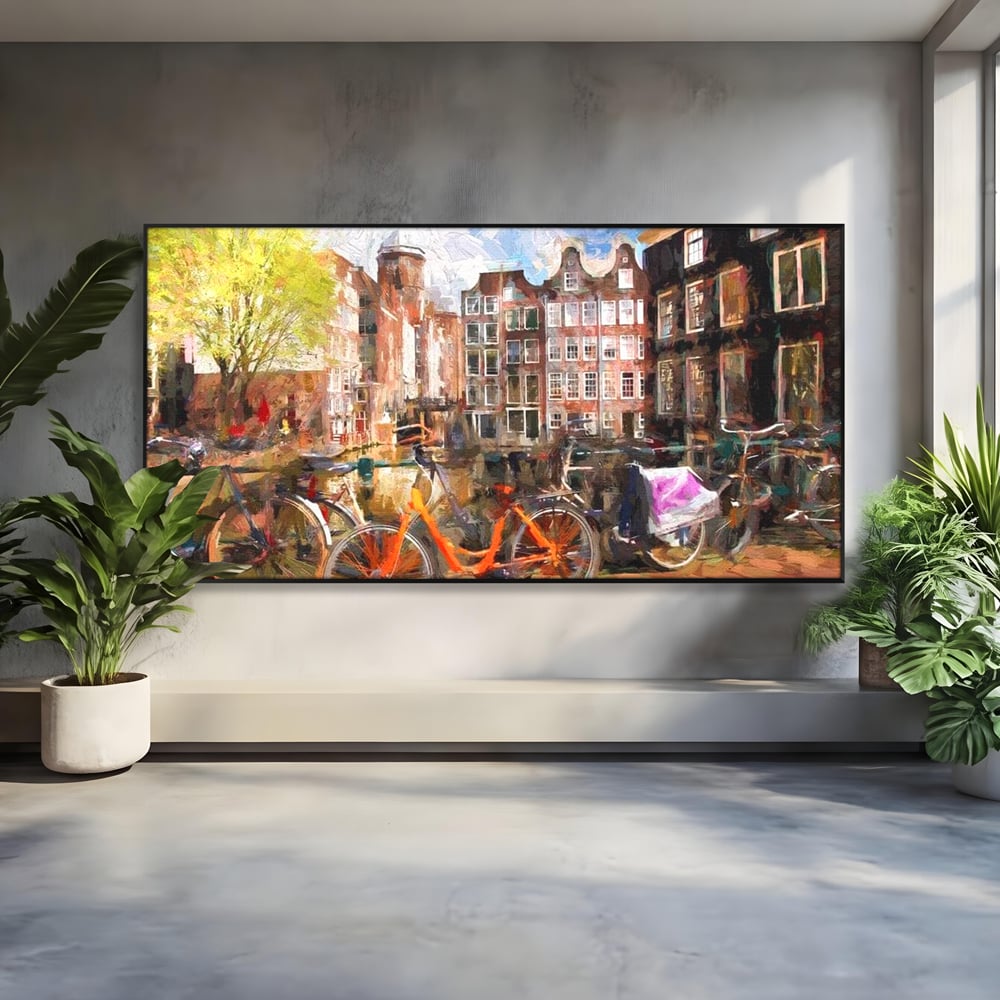 Tablou canvas cu pictura stradala cu bicicleta portocalie, in rama de aluminiu negru