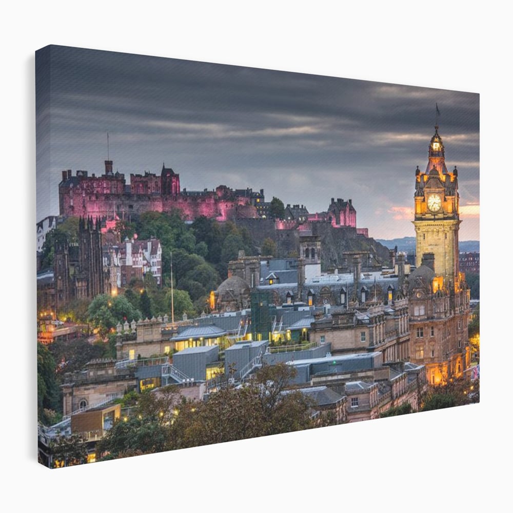 Tablou canvas cu tablou canvas cu peisaj urban din scotia la amurg, fara rama, pe sasiu de lemn