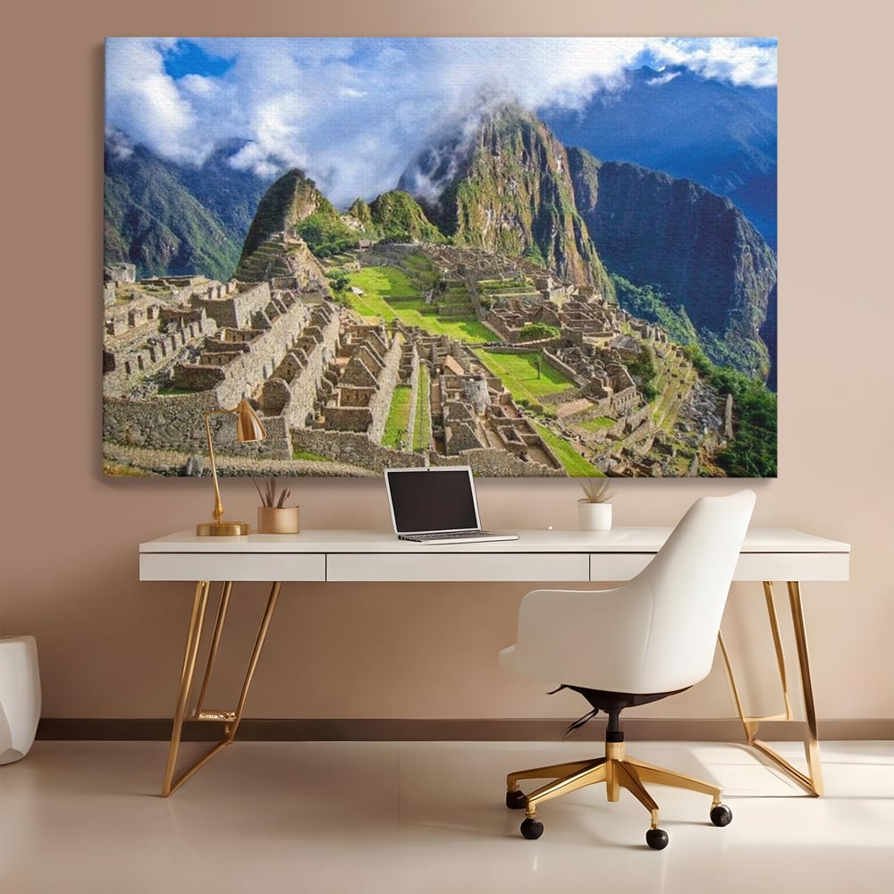 Tablou canvas cu tablou canvas cu cetatea machu picchu, fara rama, pe sasiu de lemn, pe perete intr-un birou