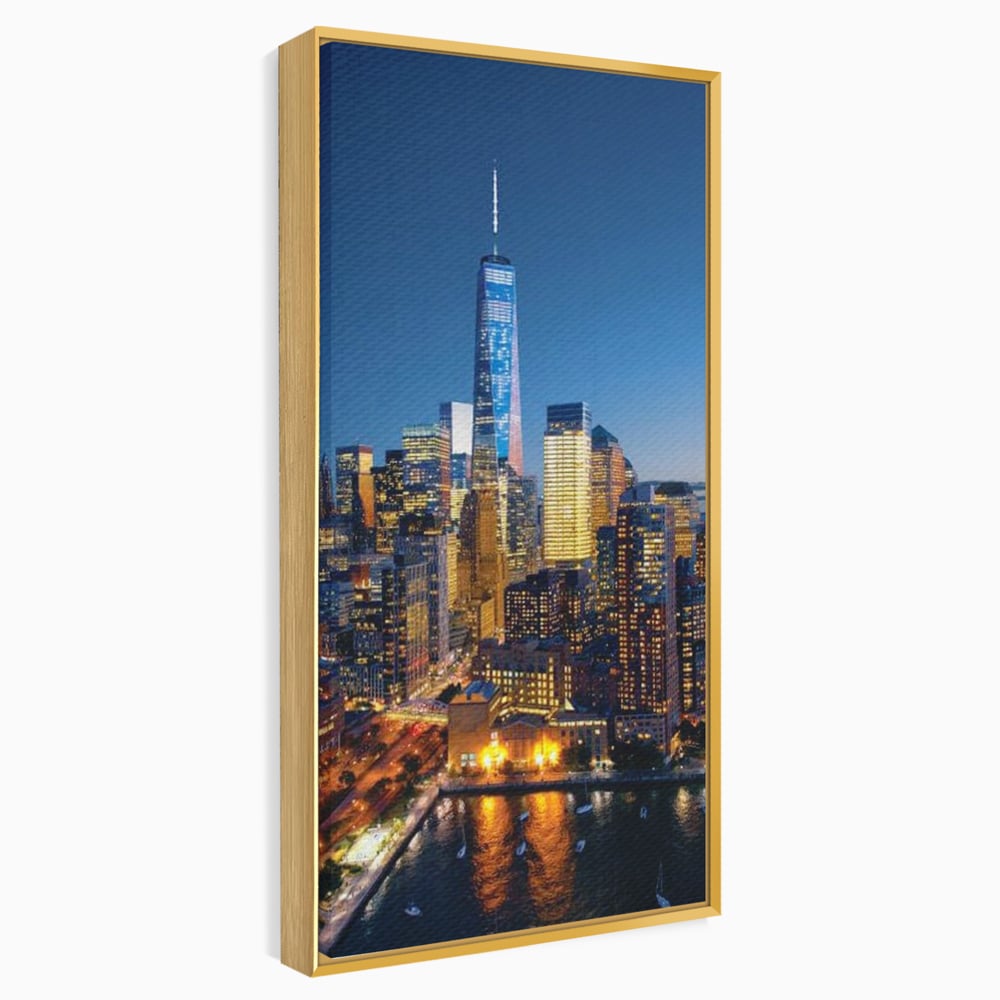 Tablou canvas cu panoramic nocturn cu zghiet-nori din new york, in rama de aluminiu auriu