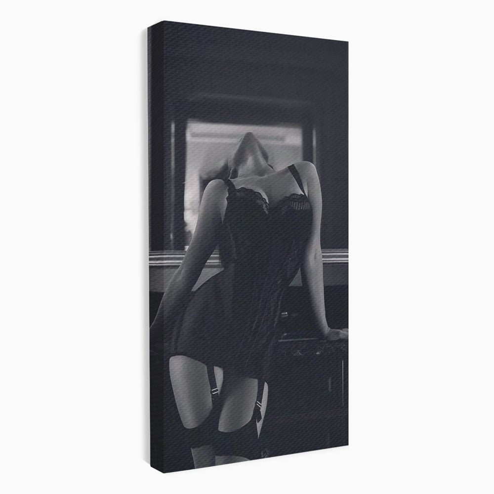 Tablou canvas cu tablou canvas cu silueta feminina, fara rama, pe sasiu de lemn