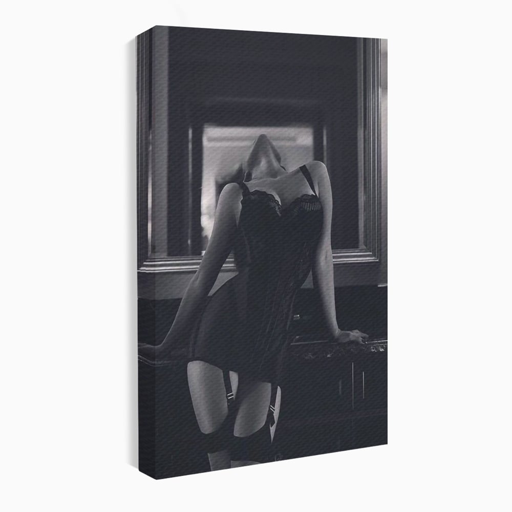 Tablou canvas cu tablou canvas cu silueta feminina, fara rama, pe sasiu de lemn