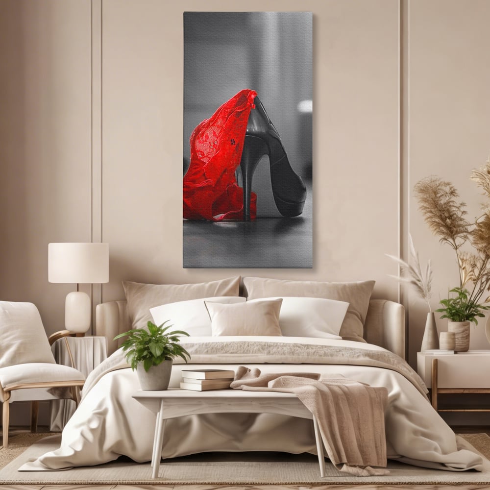 Tablou canvas cu tablou canvas cu pantof stiletto si lenjerie, fara rama, pe sasiu de lemn, pe perete intr-un dormitor