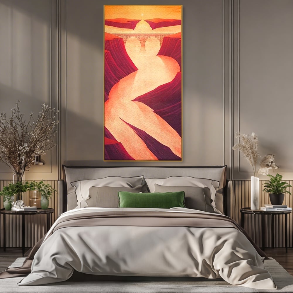 Tablou canvas cu ilustratie cu canion in forma de silueta feminina, in rama de aluminiu auriu, pe perete intr-un dormitor