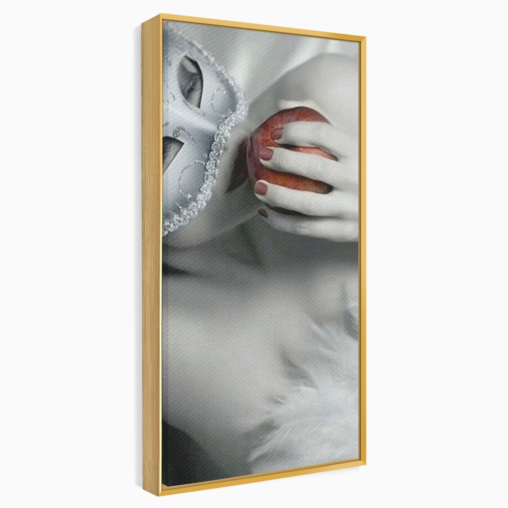 Tablou canvas cu tablou canvas cu masca si mar, in rama de aluminiu auriu