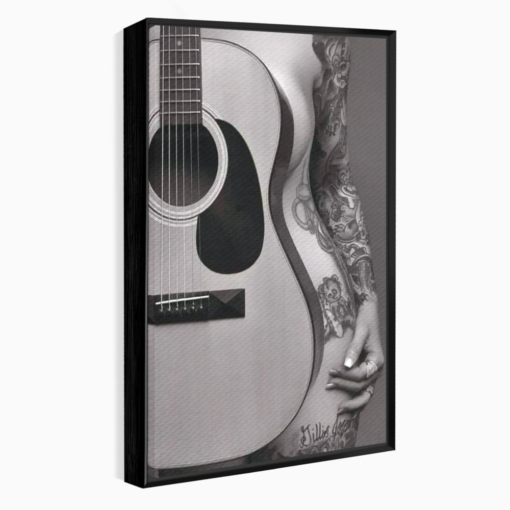 Tablou canvas cu tablou canvas cu chitara si silueta feminina tatuata, in rama de aluminiu negru
