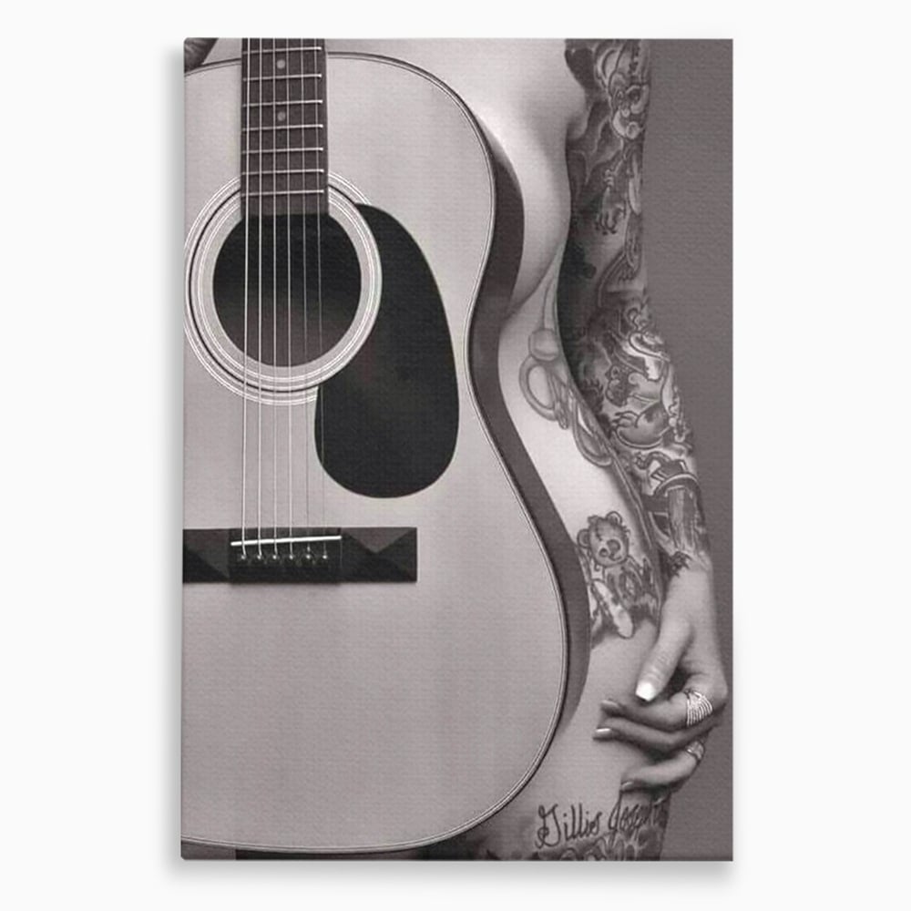 Tablou canvas cu tablou canvas cu chitara si silueta feminina tatuata, fara rama, pe sasiu de lemn