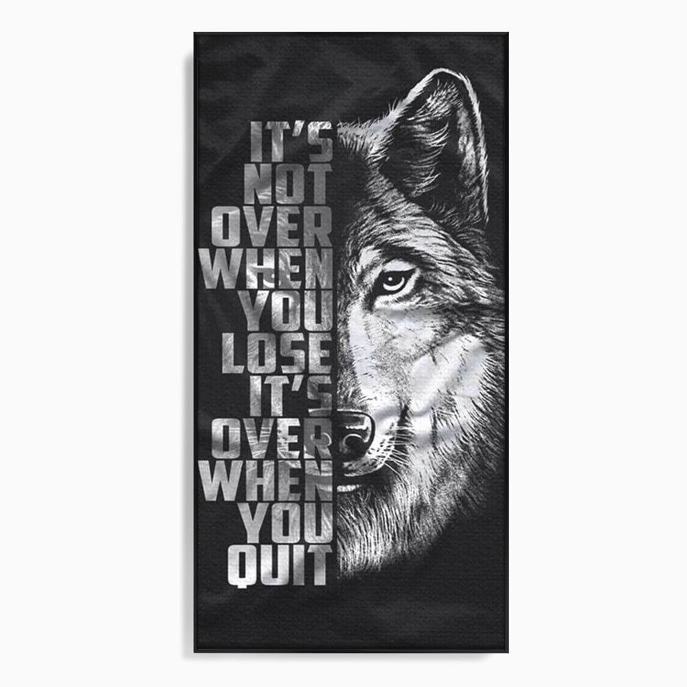 Tablou canvas cu tablou canvas cu lup si mesaj, in rama de aluminiu negru
