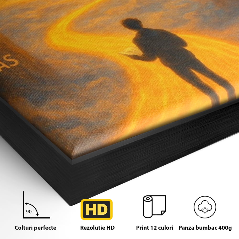 Detaliu al suprafetei: tablou canvas cu silueta pe drum luminos, in rama de aluminiu negru