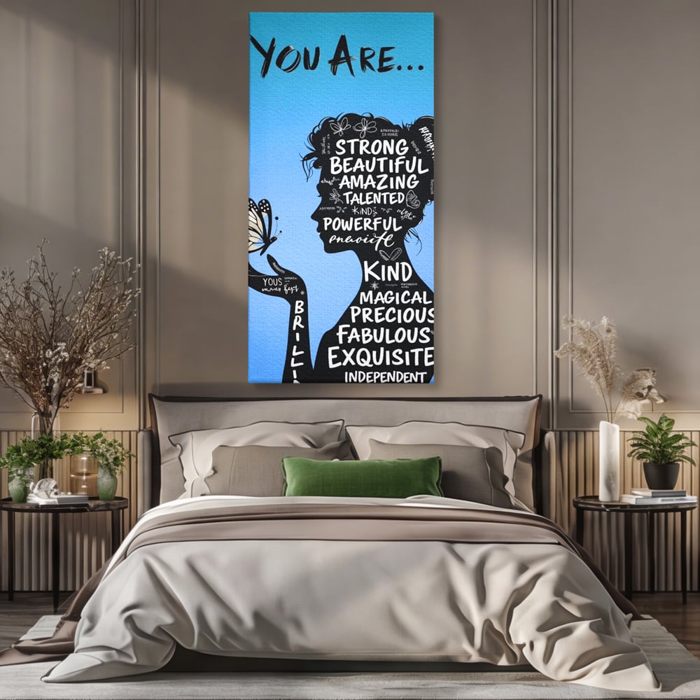 Tablou canvas cu tablou motivational cu portret de femeie si cuvinte, fara rama, pe sasiu de lemn, pe perete intr-un dormitor