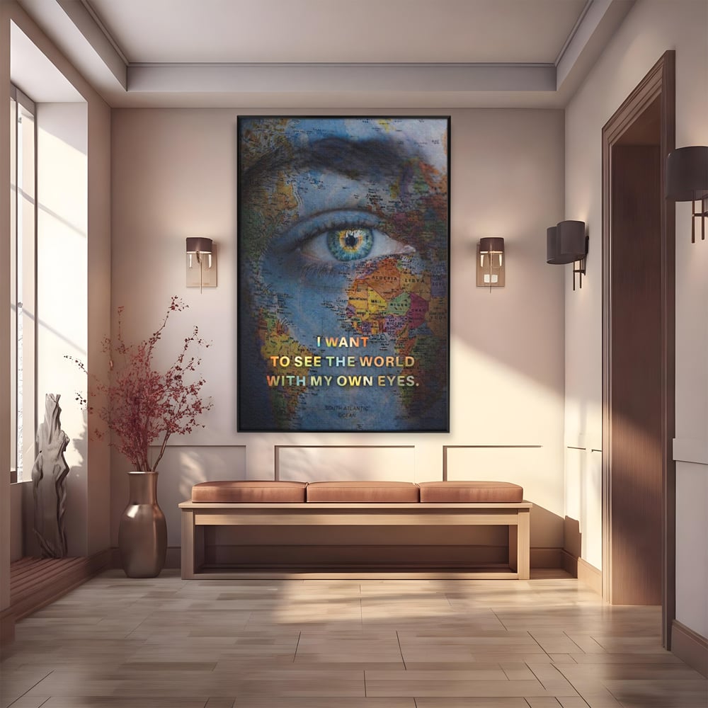 Tablou canvas cu tablou canvas cu ochi uman suprapus pe harta lumii, in rama de aluminiu negru