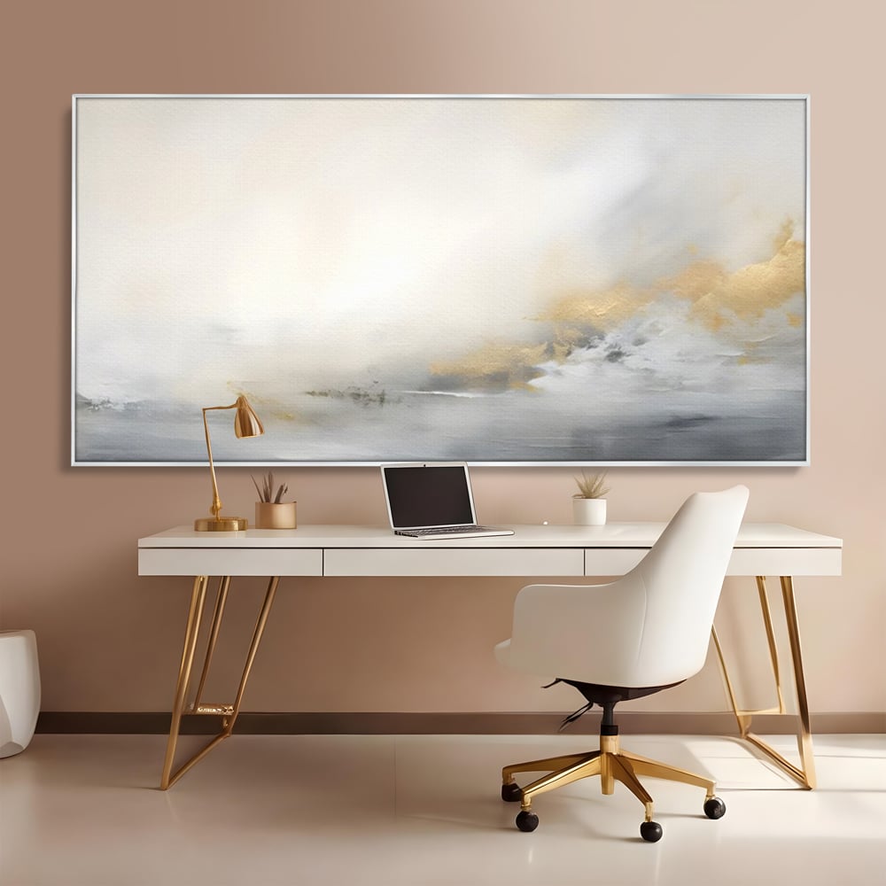 Tablou canvas cu tablou abstract cu ceata si nuante aurii, in rama de aluminiu argintiu, pe perete intr-un birou