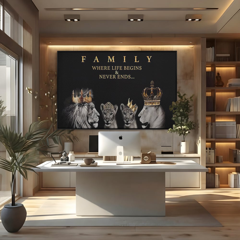 Tablou canvas cu tablou canvas cu familie de lei, in rama de aluminiu negru, pe perete intr-un birou