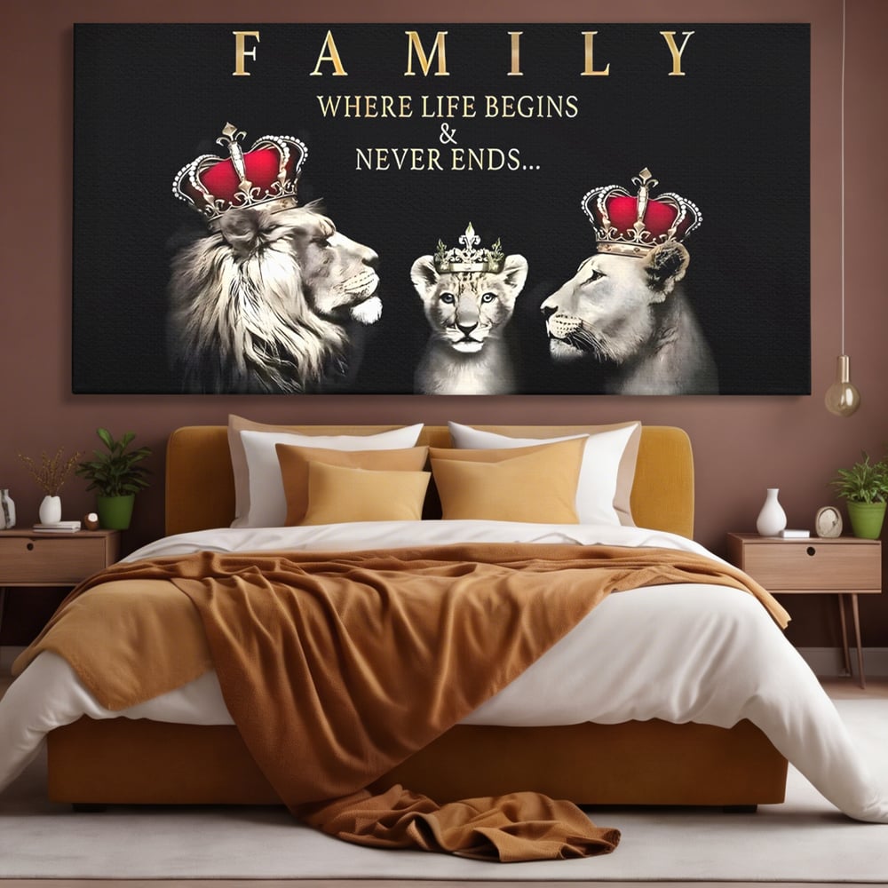 Tablou canvas cu tablou canvas cu lei rege, regina si pui, fara rama, pe sasiu de lemn, pe perete intr-un dormitor