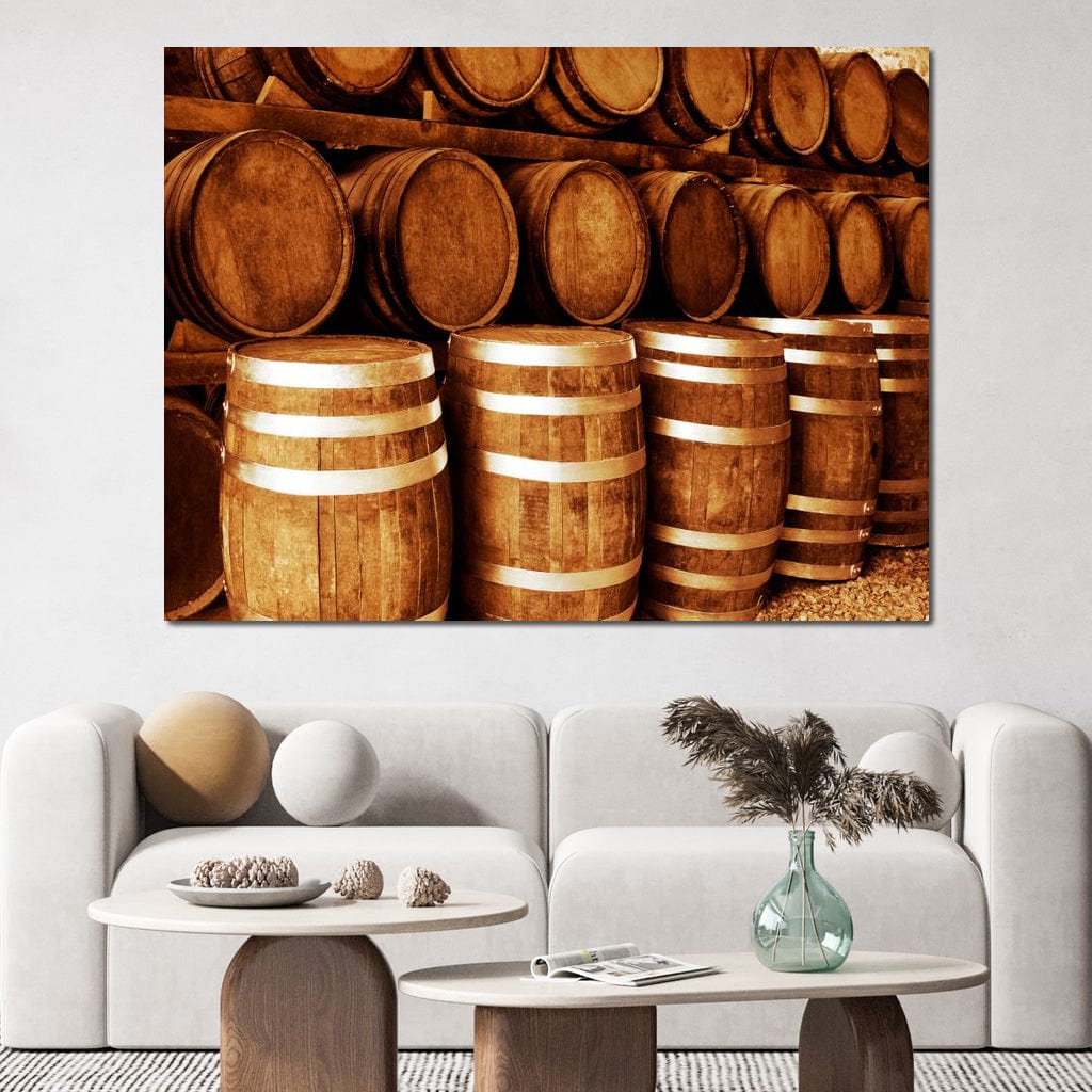 tablou canvas cu butoaie de lemn pentru vin, redate in culori calde intr-un stil rustic
