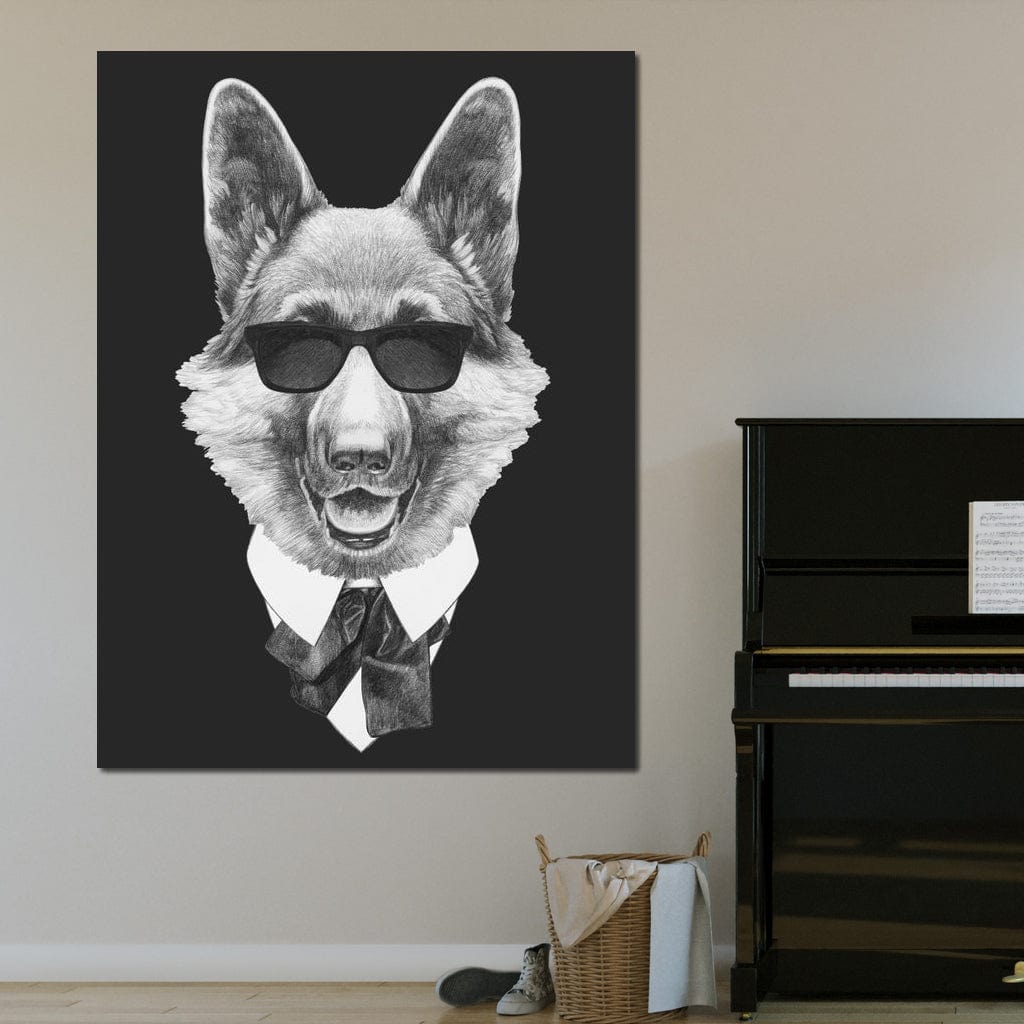tablou canvas cu un caine, purtand ochelari de soare si costum cu papion, redat in alb si negru, pe fundal inchis