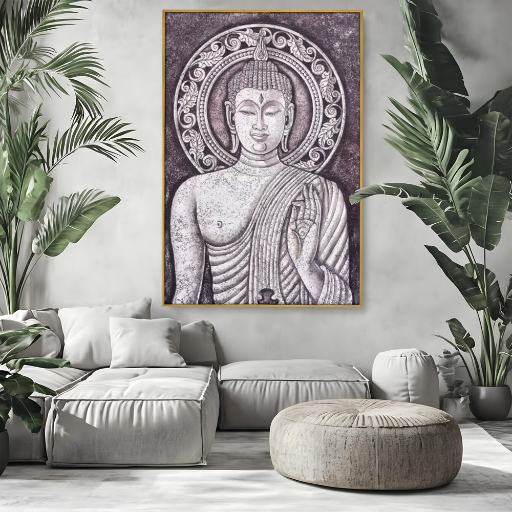 Tablou canvas cu tablou canvas cu chipul lui buddha, in rama de aluminiu auriu, pe perete intr-un living