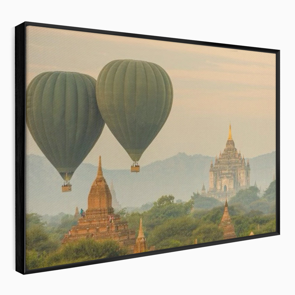 Tablou canvas cu tablou canvas cu peisaj din bagan, in rama de aluminiu negru