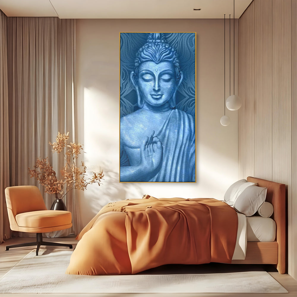 Tablou canvas cu tablou canvas cu buddha albastru, in rama de aluminiu auriu, pe perete intr-un dormitor