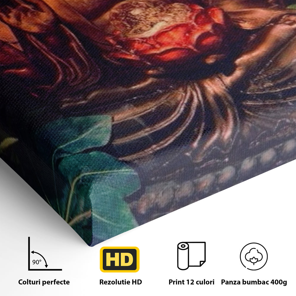 Detaliu al suprafetei: tablou canvas cu statuie buddha in meditatie, fara rama, pe sasiu de lemn